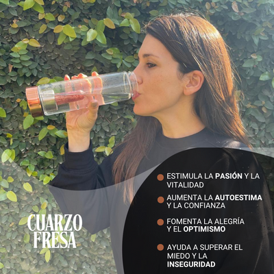 Botella Amuleto™ con Cuarzo Fresa para el Amor Propio y Pasión